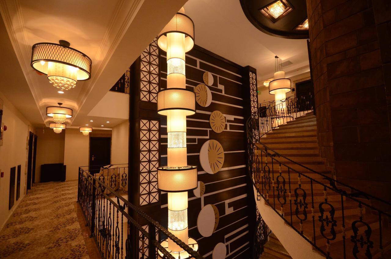 White Park Hotel Sarıkamış Bagian luar foto