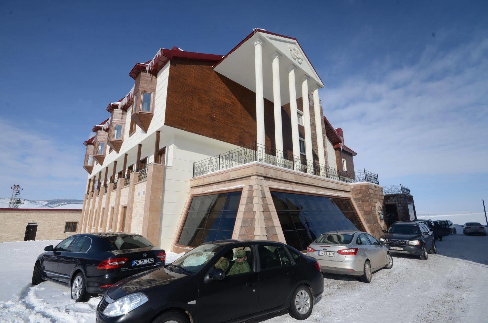 White Park Hotel Sarıkamış Bagian luar foto